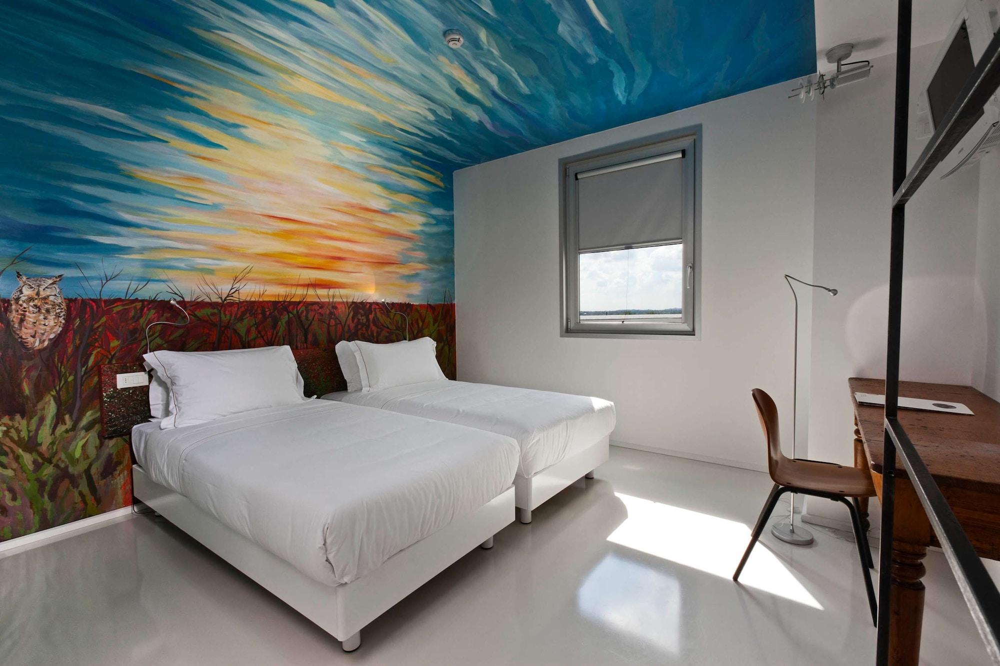 Aiden By Best Western Jhd Dunant Hotel Castiglione Delle Stiviere Exteriör bild