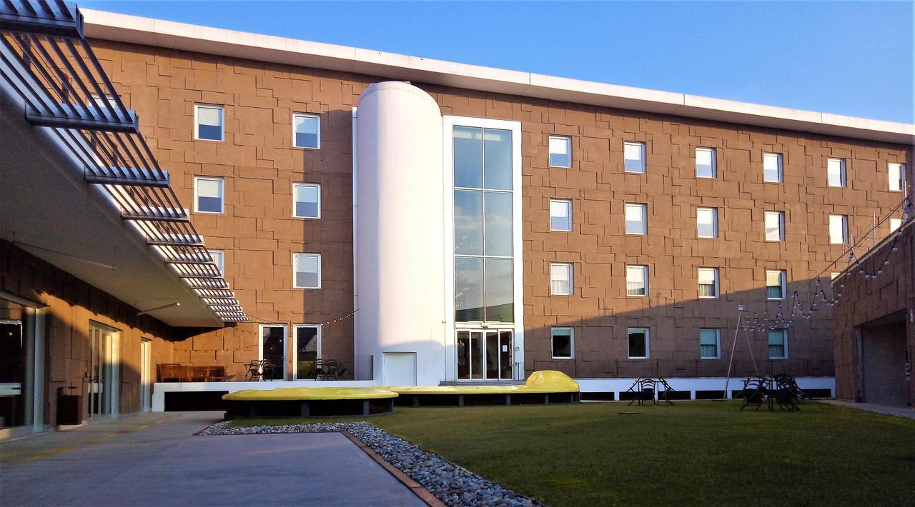 Aiden By Best Western Jhd Dunant Hotel Castiglione Delle Stiviere Exteriör bild
